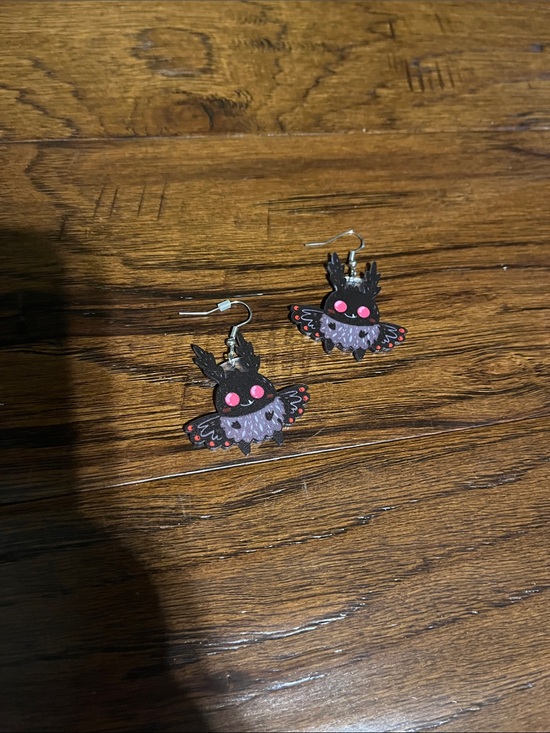 Jewelry - Mothman Earrings Set